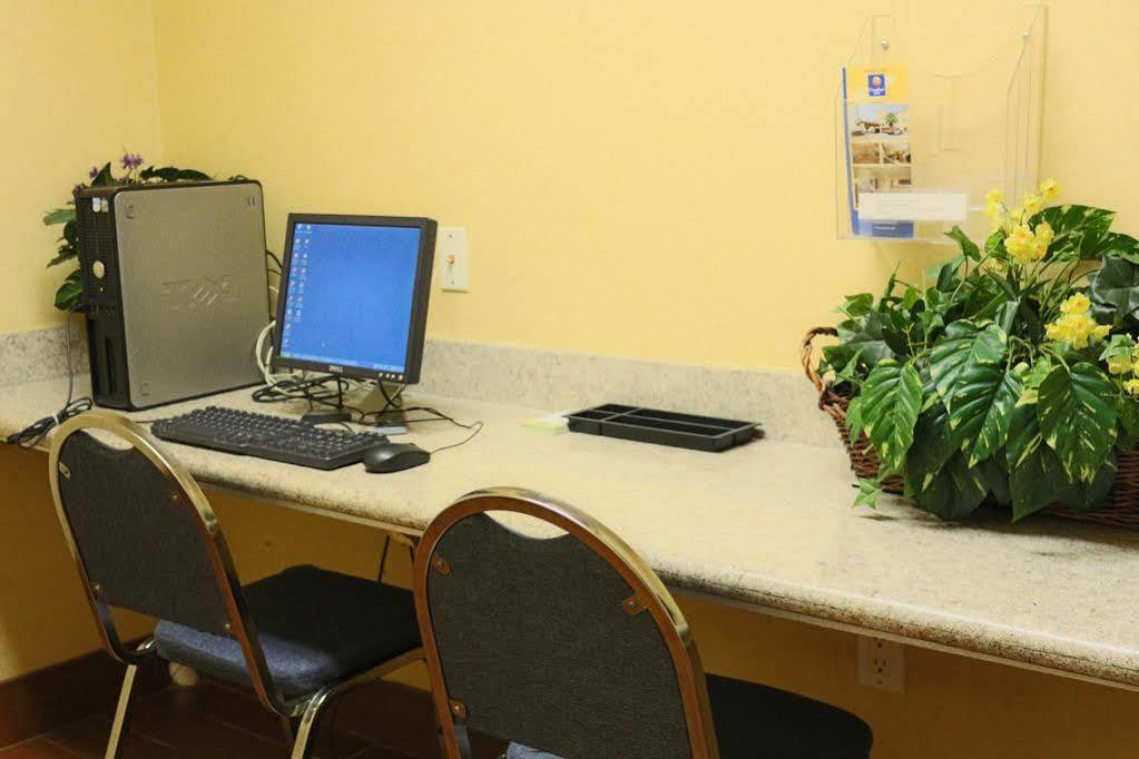 Candlewood Suites Stafford Хьюстон Экстерьер фото